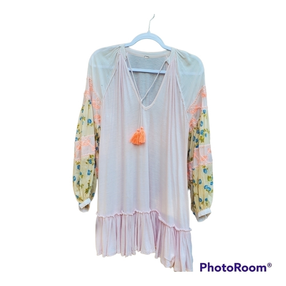 Free People Tunic small pale pink textured poof sleeves - Picture 6 of 6